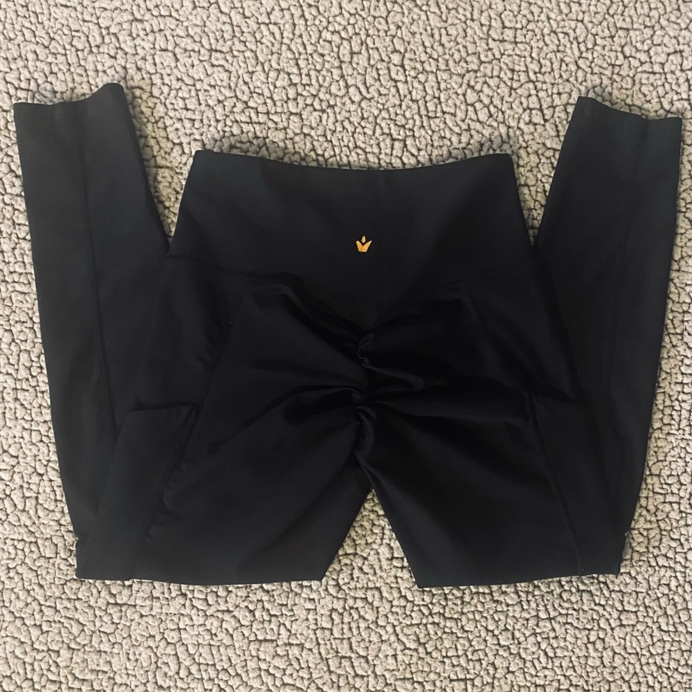 Obsession Pocket Leggings Small Black Shapewear Butt Sculpting Capri *Knee Hole*